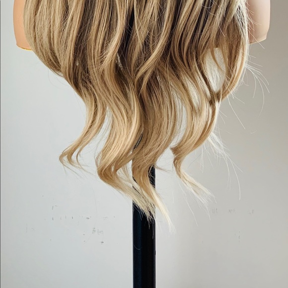 Very Pretty Ombre Golden Brown Synthetic Wig with Bangs - Picture 11 of 11